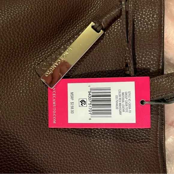 NWT large w/dust bag.   NEVER WORN RETAIL $198….temp.price cut for  auction - Picture 3 of 16